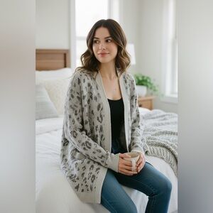 NEW•3X•Creme De La Creme Couture Chic Animal Print Sweater Coat